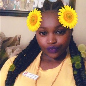 Meet your Posher, Tamara